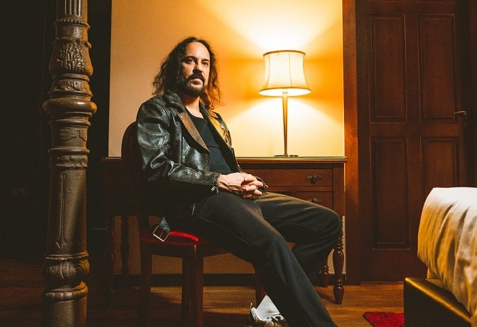 Gabriel O Pensador gravará DVD de 33 anos de carreira com show acústico na Fundição Progresso