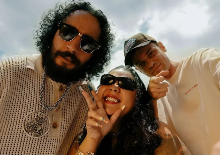 Mac Júlia lança “Para Não” e prepara álbum “Segue o Baile”